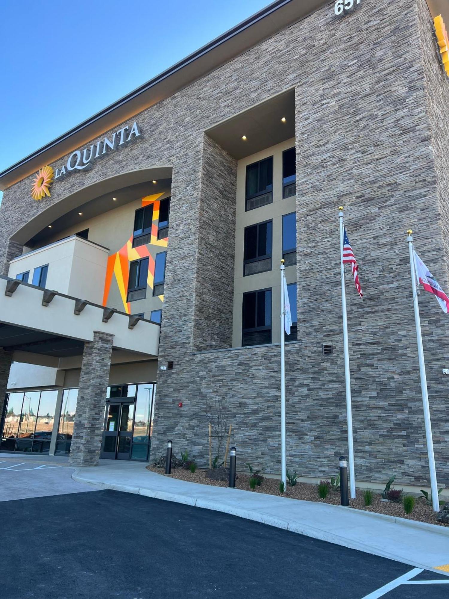 La Quinta Inn And Suites By Wyndham リンカーン エクステリア 写真