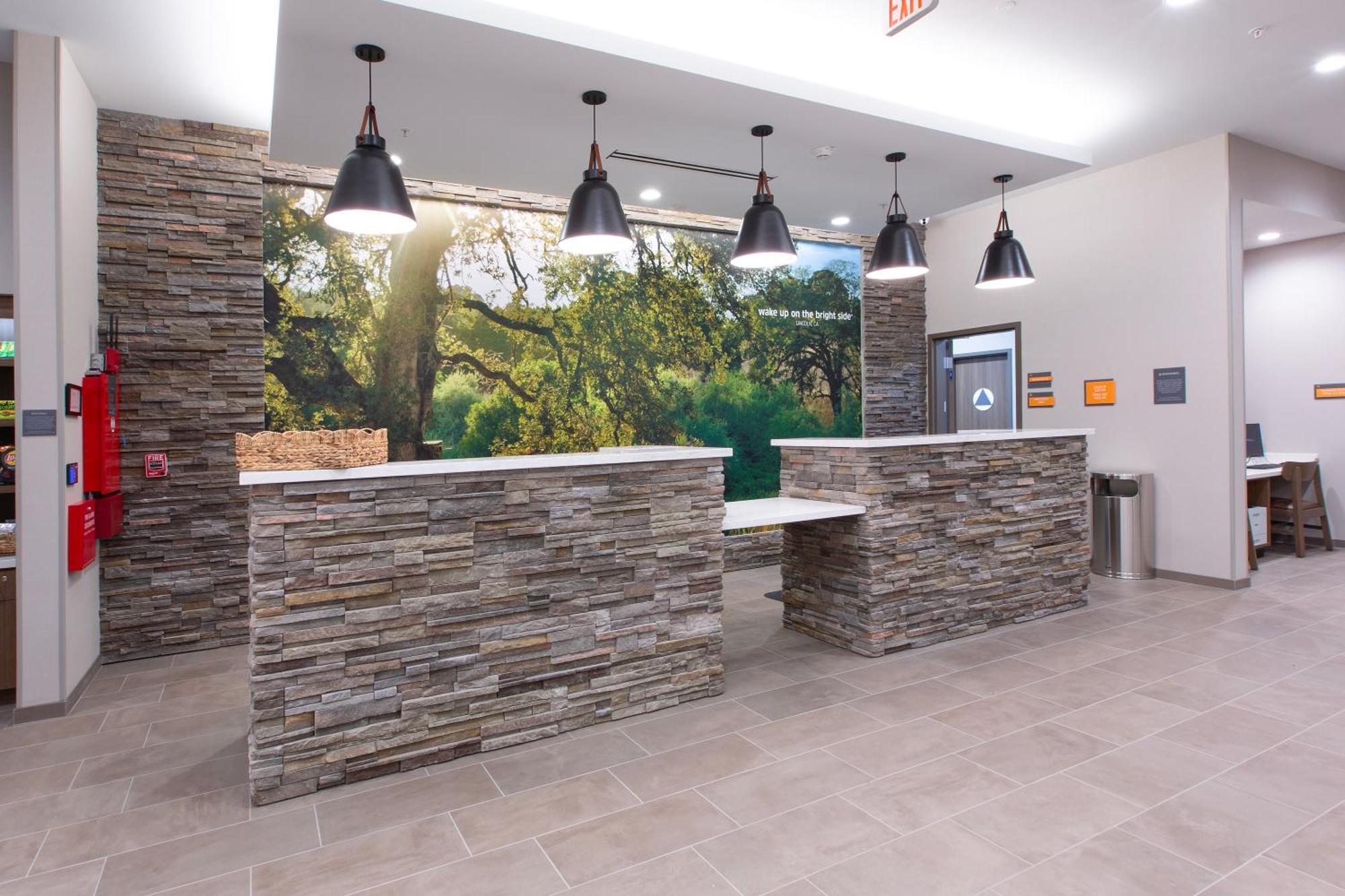 La Quinta Inn And Suites By Wyndham リンカーン エクステリア 写真