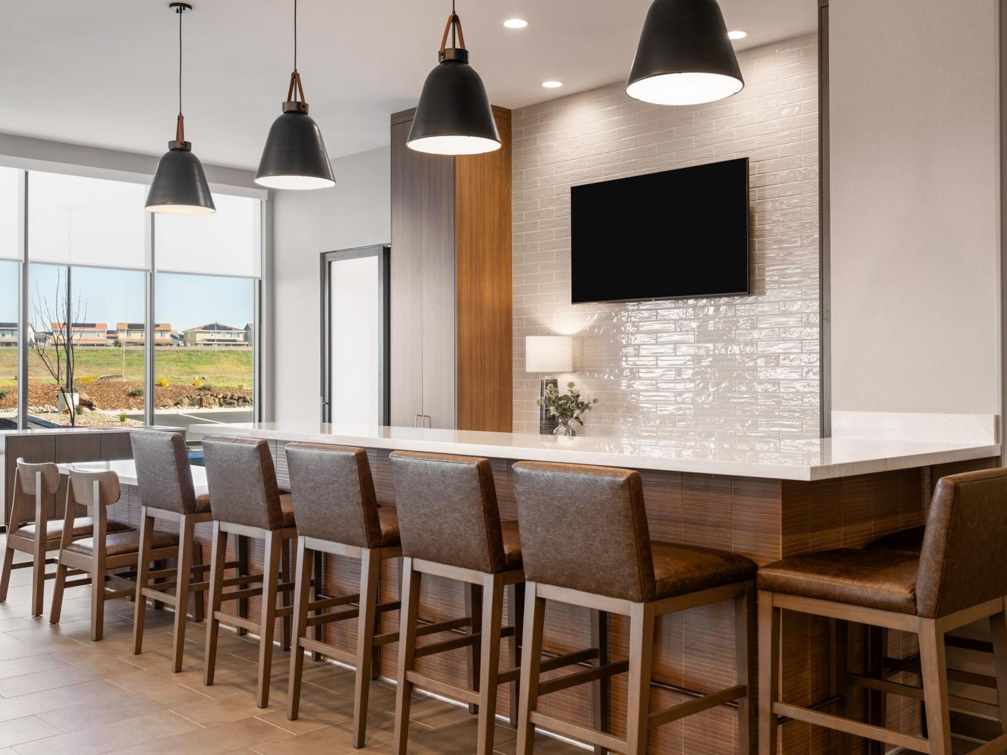 La Quinta Inn And Suites By Wyndham リンカーン エクステリア 写真